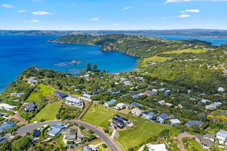 54 Lax Crescent Leigh_11