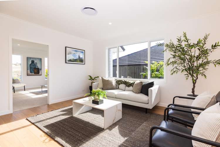 369 Te Taruna Drive_2