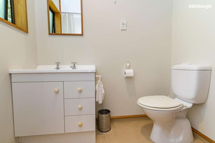 1 Leyden Terrace Andersons Bay_26