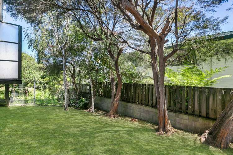 2/16a Penney Avenue Mount Roskill_16