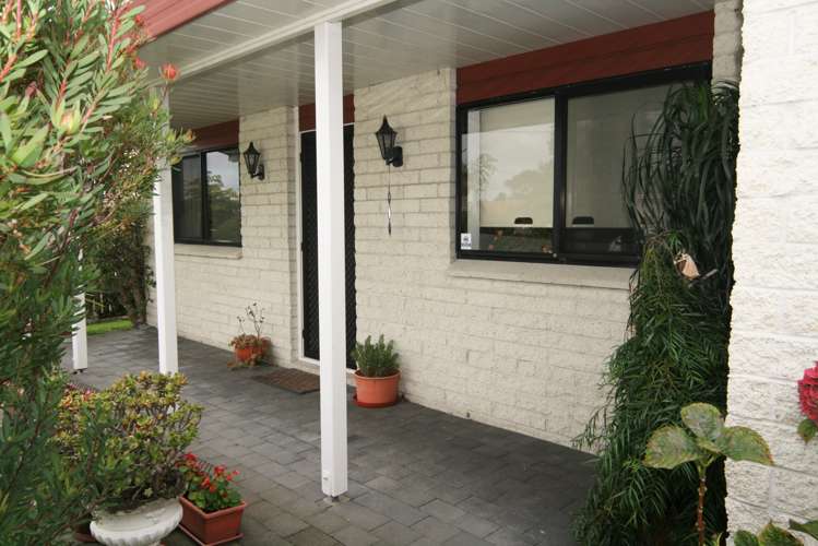 2a Doment Crescent Orewa_14