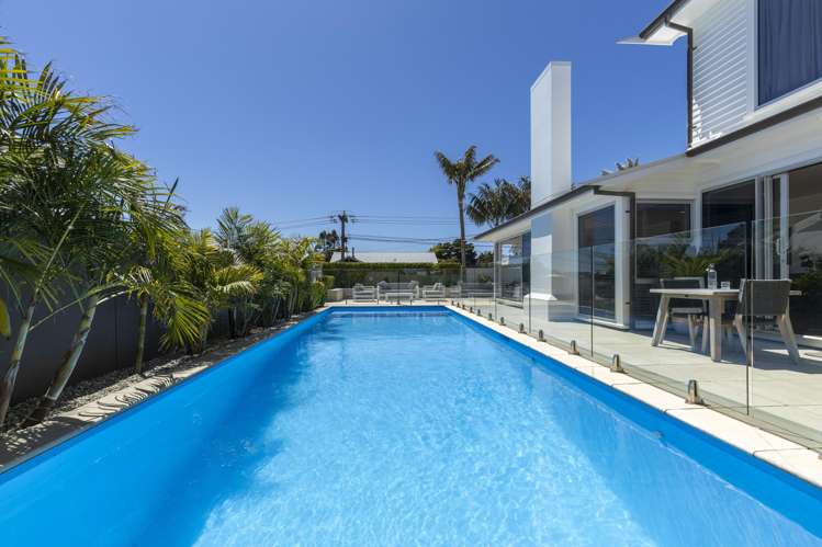 24 Nobs Line Strandon_4