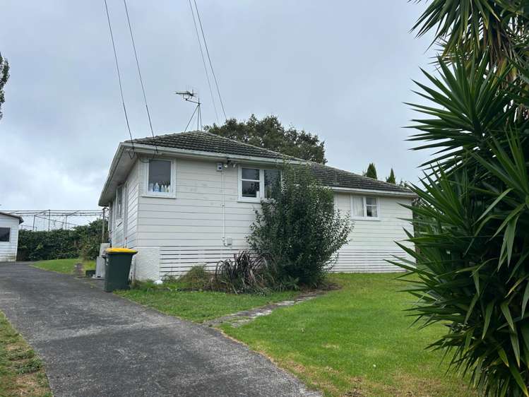 84 Arimu Road Papakura_1