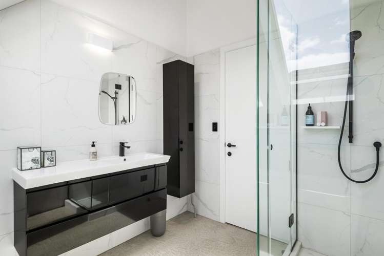 81 Queen Street Northcote Point_27