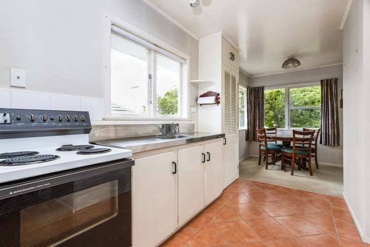 112 Flanshaw Road Te Atatu South_8