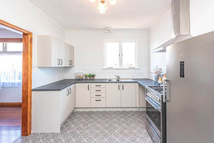 73 Fitzherbert Avenue Tawhero_22