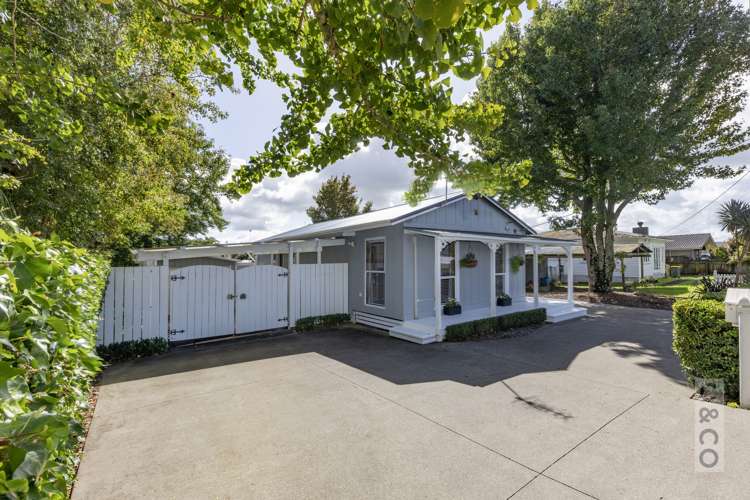 23 Queen Street Riverhead_6