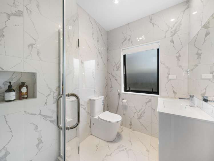 11 Friesian Drive Mangere_21