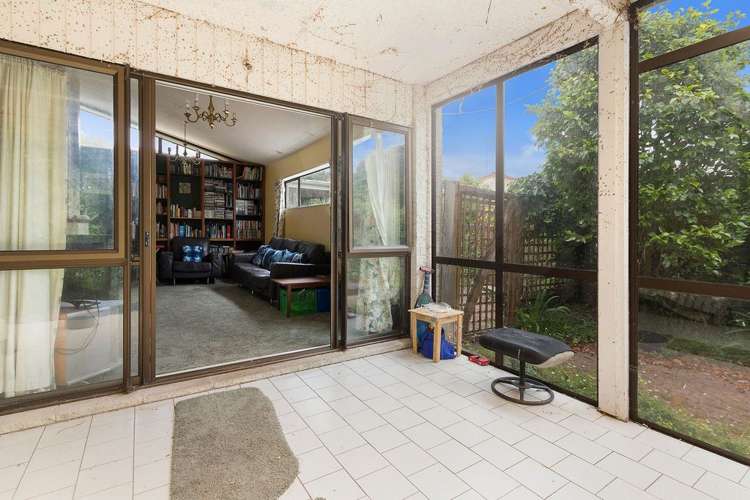 12 Naver Place Papakowhai_8