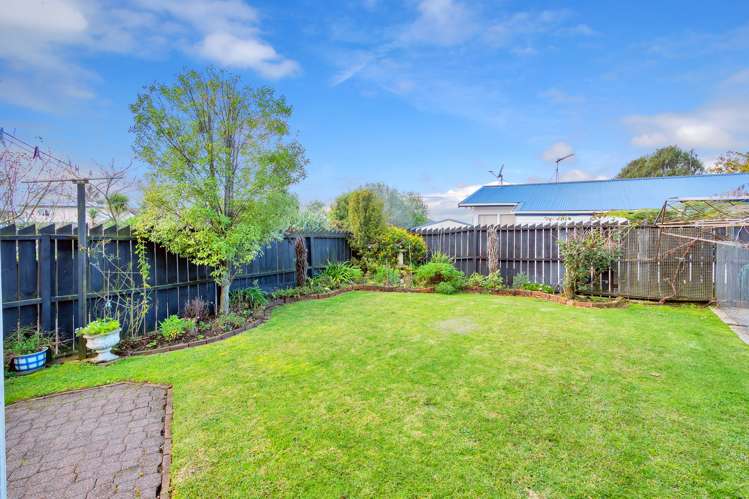 9 Bodi Place Te Atatu South_19