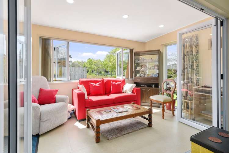 5 Tolvah Place Wattle Downs_8