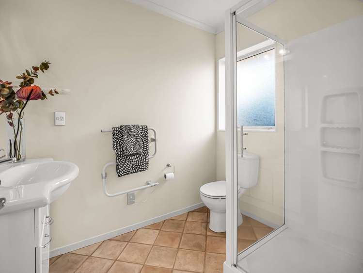 83 Renoir Drive Rolleston_15