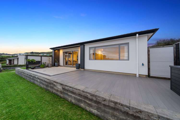 2 Ihakara Arthur Lane Aotea_15