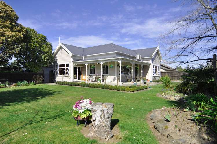 2 Ellis Street Brightwater_17