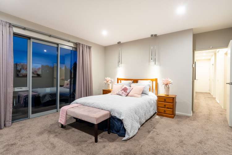 261 Hillhead Road Corstorphine_25