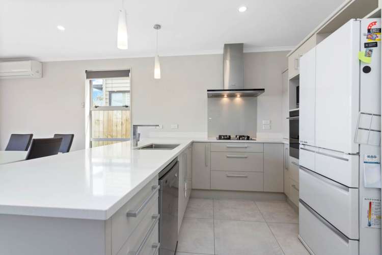 25 Costa Viva Crescent Karaka_15