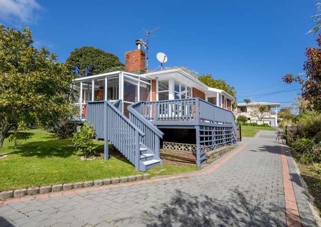 5 Kaka Street Waikanae_1