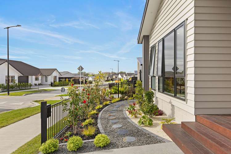 17 Tukutata Crescent Milldale_28