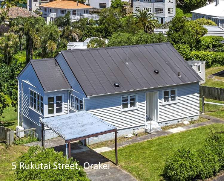 3, 5, 7, 9 and 11 Rukutai Street and 12 Godden Crescent Orakei_11