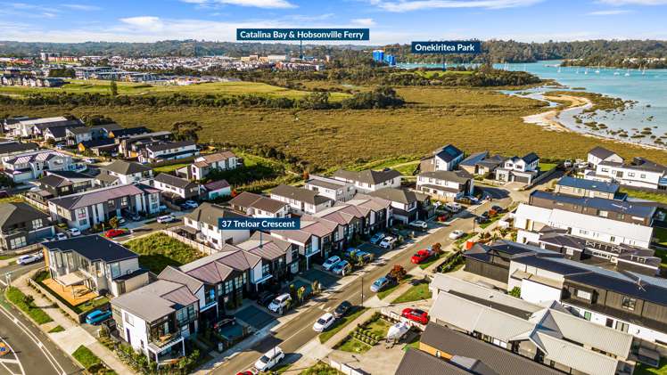 37 Treloar Crescent Hobsonville_15