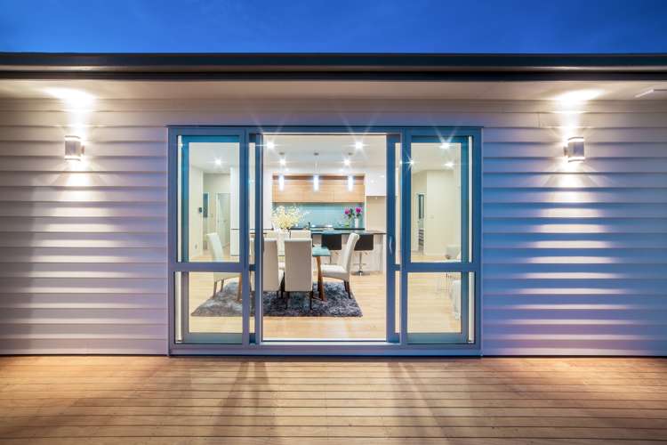 10 Dinning Road Riverhead_16