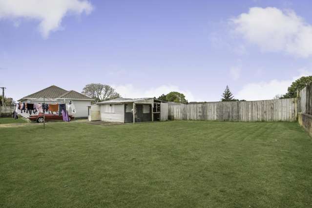 32 Montgomery Avenue Pukekohe_1