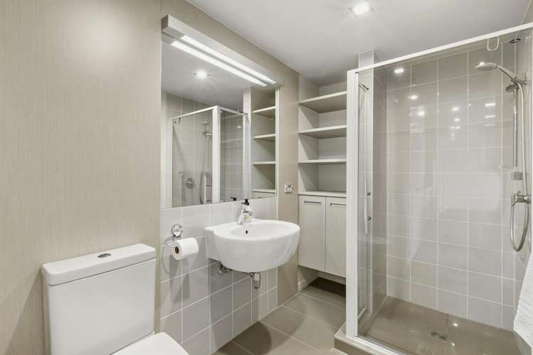 7O/10 Lorne Street Te Aro_9