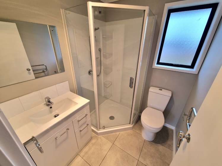 11 Sunvista Avenue Oteha_13