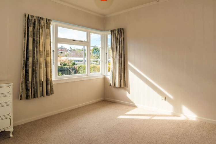 16 Glen Street Marchwiel_12