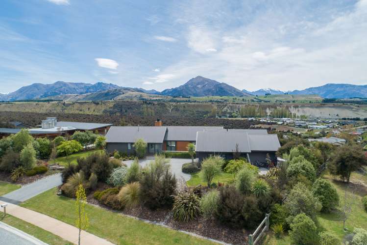 13 Matheson Crescent Albert Town_2