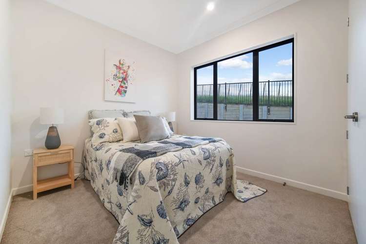 32 Barley Road Flat Bush_15