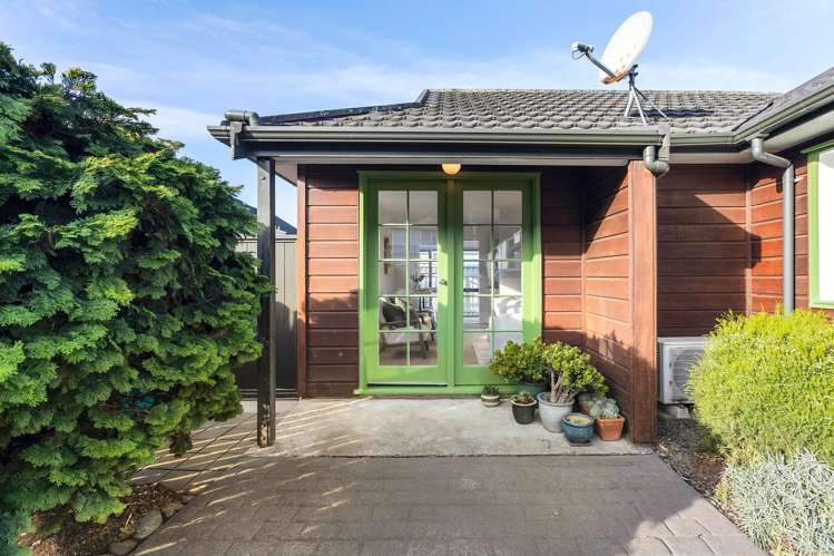 165b Queens Drive Lyall Bay_7