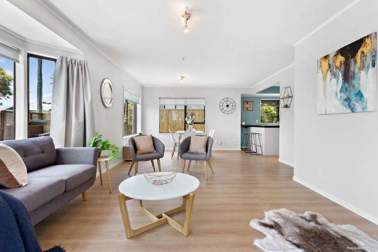 3/10 Corrella Road Belmont_3