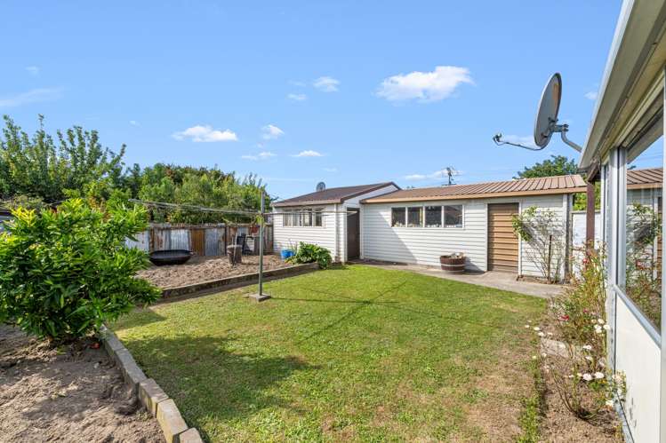 4 Snowden Crescent Islington_17