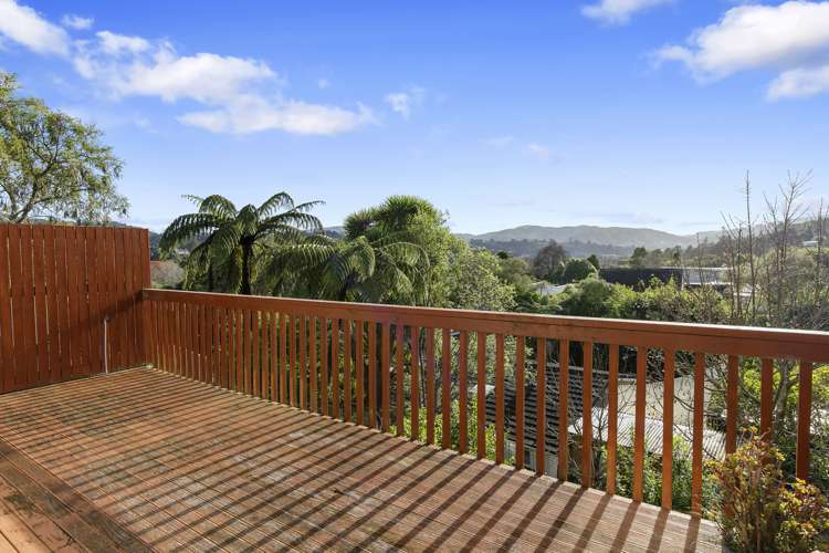 35 Dalton Grove Stokes Valley_11