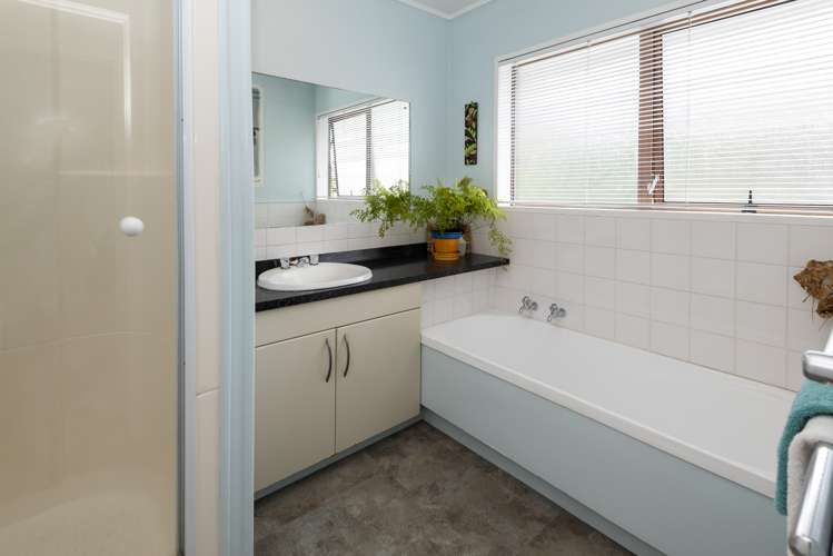 79 John Gill Road Cockle Bay_16