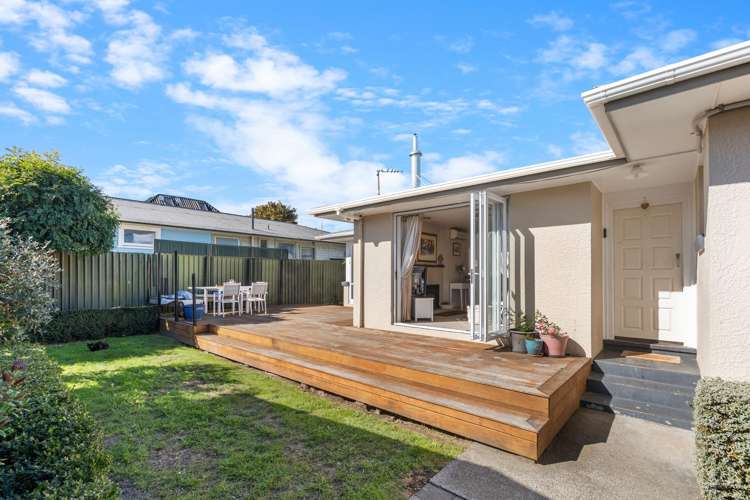 69 Vardon Crescent Shirley - Fairway Park_14