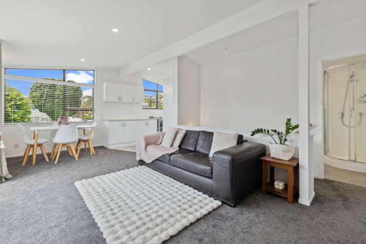 1/47 Hattaway Avenue Bucklands Beach_5