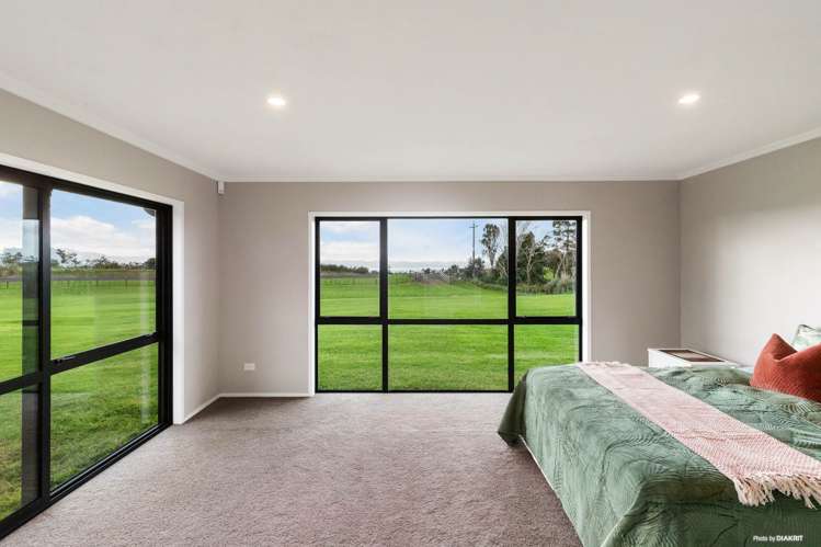 184 Grahams Beach Road Awhitu_13