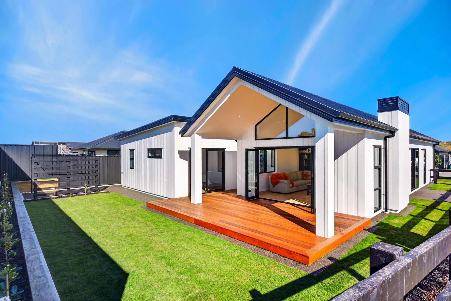 8 Annie Aranui Drive Poraiti_0
