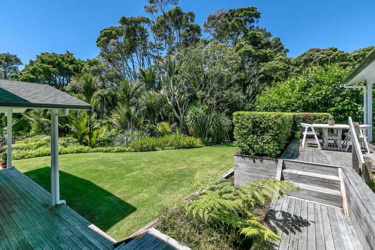 42 Landing Road Titirangi_5