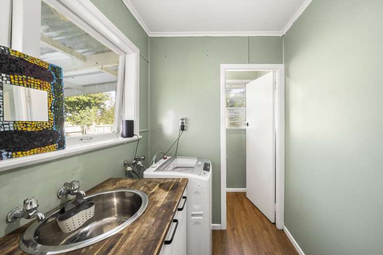 1179 East Coast Road Whakatiwai_11