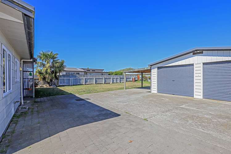 347 Flaxmere Avenue Flaxmere_11