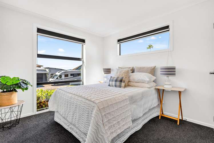 2/2 Summit Terrace Dinsdale_1