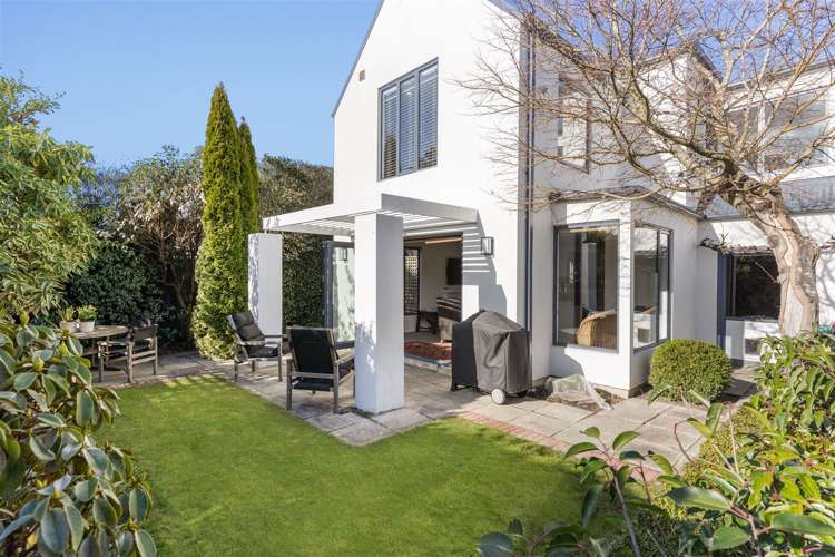 43 Cox Street Merivale_9