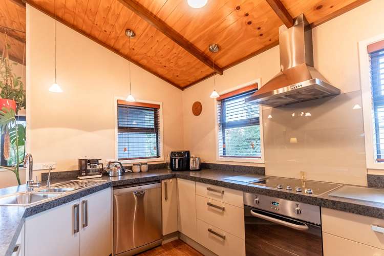 51 Totara Drive_5