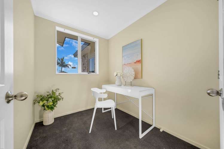 104 Naylors Drive Mangere_15