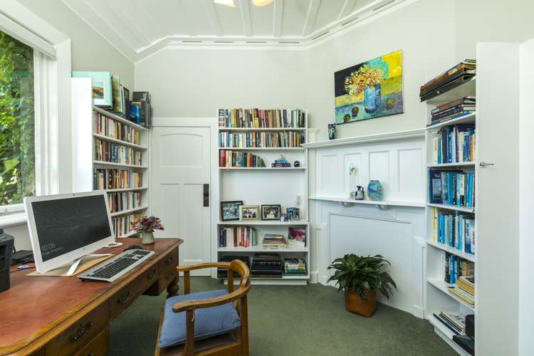 122 Vauxhall Road Narrow Neck_17