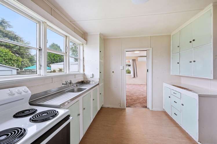 153 Ranolf Street Glenholme_5