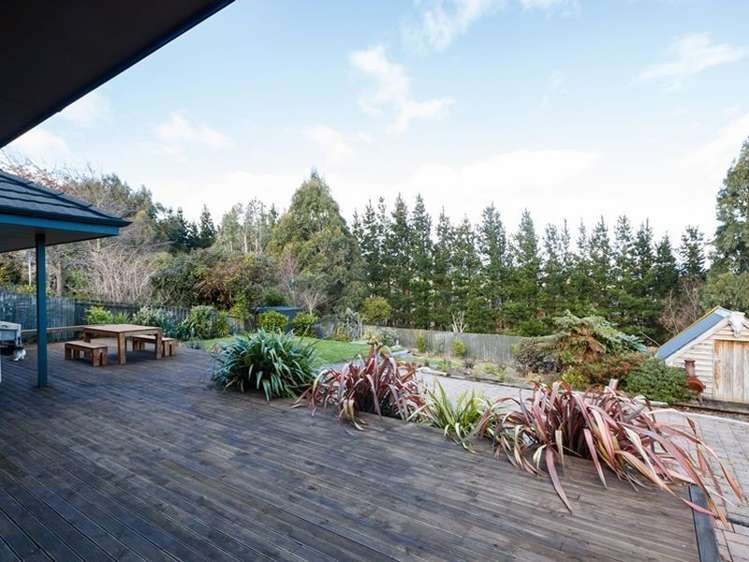 92 Pacific Drive Fitzherbert_18